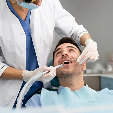 Diş Kanal Tedavisi Nasıl Yapılır?